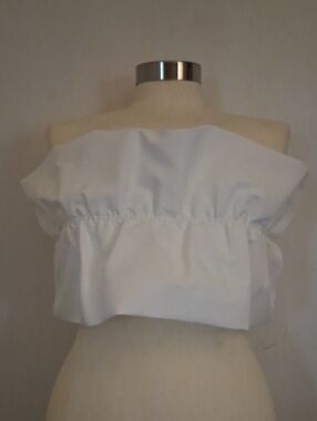Zara White Off-Shoulder Elastic Ruffle Crop Top